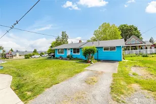 1605 20th St, Anacortes, WA 98221 - Photo 28