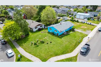 1605 20th Street, Anacortes, WA 98221 - Photo 30