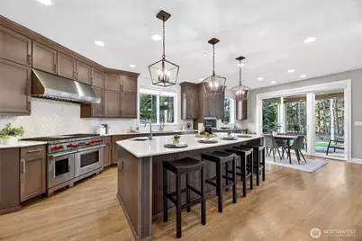 21310 SE 11th Street, Sammamish, WA 98075 - Photo 12