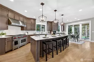 21310 SE 11th St, Sammamish, WA 98075 - Photo 12