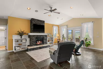 125 E Mountain Brook Lane, Wenatchee, WA 98801 - Photo 6