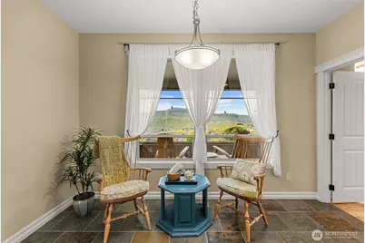 125 E Mountain Brook Lane, Wenatchee, WA 98801 - Photo 10