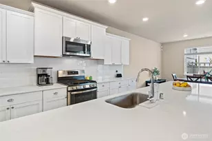 32803 Stuart Ave SE, Black Diamond, WA 98010 - Photo 10