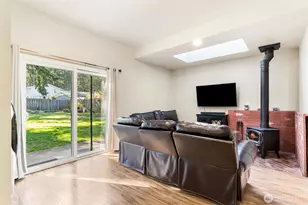 28915 229th Pl SE, Black Diamond, WA 98010 - Photo 14