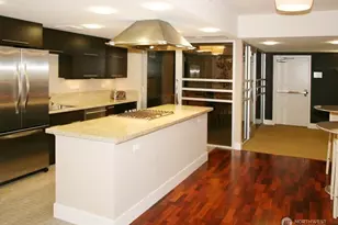 2911 2nd Ave, Seattle, WA 98121 - Photo 4