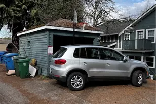 5235 19th Ave NE, Seattle, WA 98105 - Photo 10