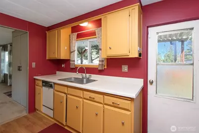 90 Baywood Village Road #8, Sequim, WA 98382 - Photo 4