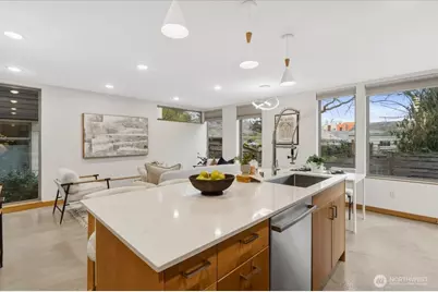 5017 Fauntleroy Way SW #B, Seattle, WA 98136 - Photo 6