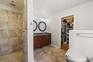 2142 Island Dr NW, Olympia, WA 98502 - Photo 18