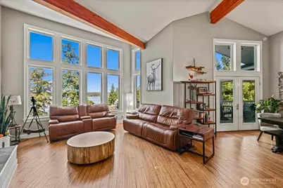 2142 Island Drive NW, Olympia, WA 98502 - Photo 2