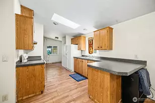 5709 366th St S, Roy, WA 98580 - Photo 6