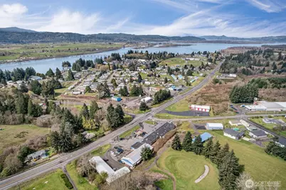 305 E State Route 4, Cathlamet, WA 98612 - Photo 40