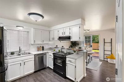 17408 27th Avenue NE, Marysville, WA 98271 - Photo 8