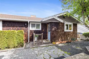 209 Bella Bella Dr, Fox Island, WA 98333 - Photo 2