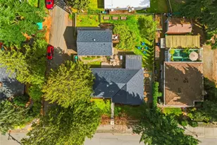 9524 20th Ave NE, Seattle, WA 98115 - Photo 28