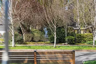 5954 SW 49th Ave, Seattle, WA 98136 - Photo 8