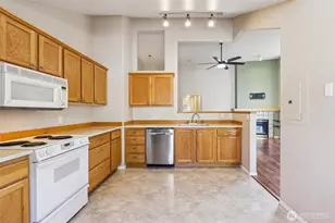 13210 SE 7th St, Vancouver, WA 98683 - Photo 14