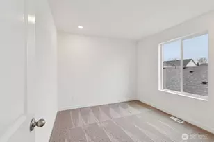 8741 52nd Pl NE, Marysville, WA 98270 - Photo 16