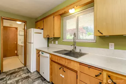 327 Logger Court SE, Lacey, WA 98503 - Photo 16