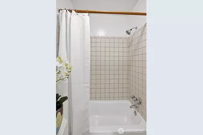 9643 56th Avenue S, Seattle, WA 98118 - Photo 22