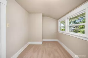 935 S Sprague Ave, Tacoma, WA 98405 - Photo 18