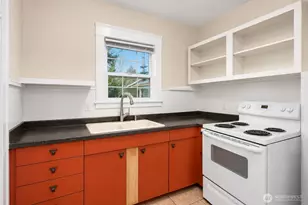 935 S Sprague Ave, Tacoma, WA 98405 - Photo 12