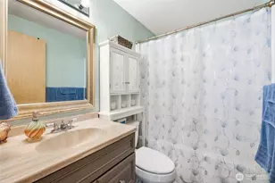 14902 44th Dr NE, Marysville, WA 98271 - Photo 16