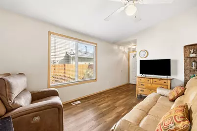 14902 44th Drive NE, Marysville, WA 98271 - Photo 4