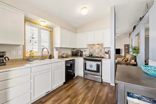 14902 44th Dr NE, Marysville, WA 98271 - Photo 8