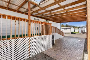 15268 Maple Dr, Renton, WA 98058 - Photo 24