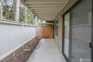 9904 NE 124th St, Kirkland, WA 98034 - Photo 26