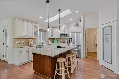 15624 42nd Drive SE, Bothell, WA 98012 - Photo 14