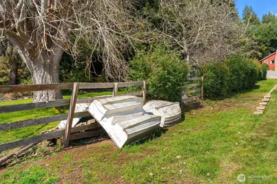 6625 Cromwell Beach Drive NW, Gig Harbor, WA 98335 - Photo 32