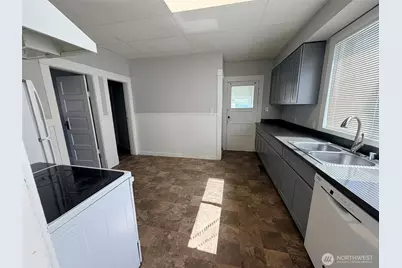 5323 S Asotin Street, Tacoma, WA 98408 - Photo 4