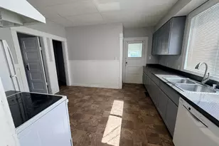 5323 S Asotin St, Tacoma, WA 98408 - Photo 4