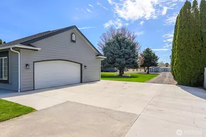 11765 Chris Drive NE, Moses Lake, WA 98837 - Photo 36