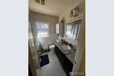5235 19th Avenue NE, Seattle, WA 98105 - Photo 22