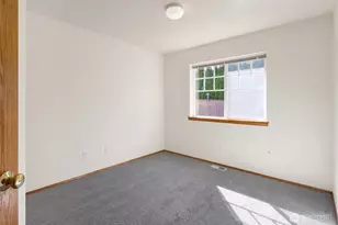 2911 St Paul St, Bellingham, WA 98226 - Photo 18