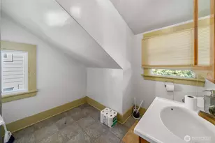 941 / 935 S Sprague Ave, Tacoma, WA 98405 - Photo 34