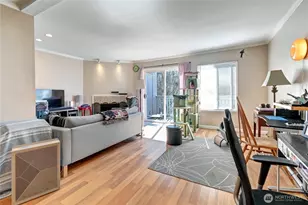 8823 Holly Dr, Everett, WA 98208 - Photo 6