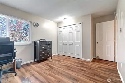 8823 Holly Dr #E206, Everett, WA 98208 - Photo 16