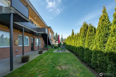 533 4th Avenue S #1-6, Edmonds, WA 98020 - Photo 4