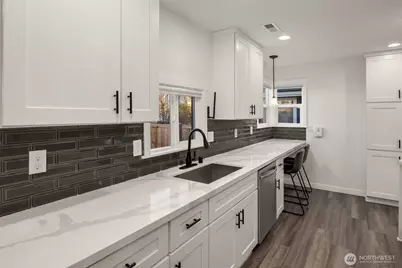 3017 15th Avenue S, Seattle, WA 98144 - Photo 10