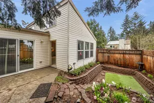 13715 SE 258th Pl, Kent, WA 98042 - Photo 16