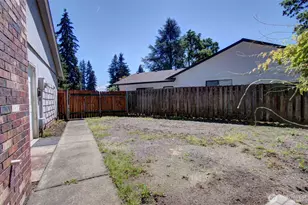 324 NW 8th St, Battle Ground, WA 98604 - Photo 32