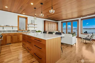 6025 Beach Drive SW, Seattle, WA 98136 - Photo 8