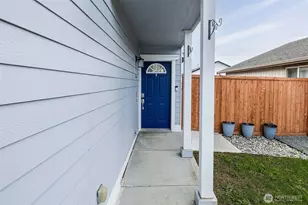 4332 151st St NE, Marysville, WA 98271 - Photo 4