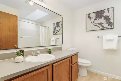 1027 NE 113th Street, Seattle, WA 98125 - Photo 22