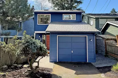 1027 NE 113th Street, Seattle, WA 98125 - Photo 1