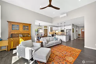 1268 Curtis Way, Freeland, WA 98249 - Photo 6